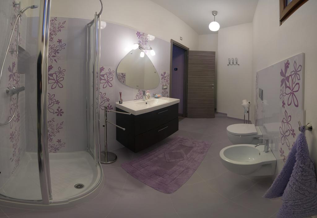 סטרסה Apartment La Gatta Viola חדר תמונה
