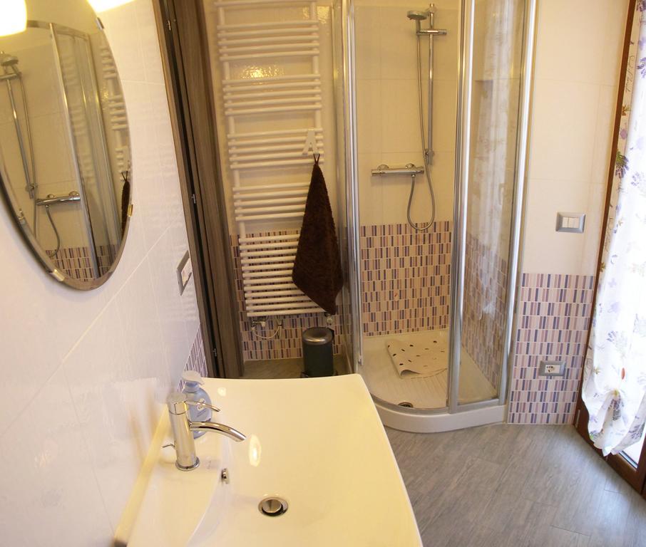 סטרסה Apartment La Gatta Viola חדר תמונה